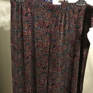 Coldwater Creek paisley print travel knit pants